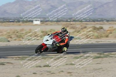 media/Sep-20-2025-Race Pace (Sat) [[d4e1b33f4d]]/Non Verified/Turn 4 Inside (8am)/